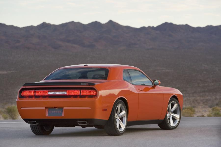 Dodge Challenger SRT8 2008 года  (фото 250 из 356)